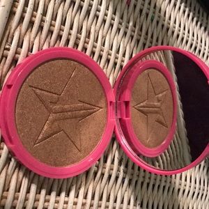 Jeffree star highlighter